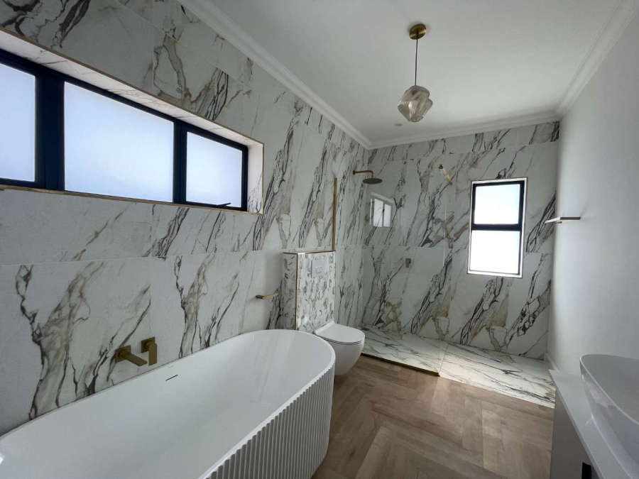 3 Bedroom Property for Sale in Seemeeu Park Western Cape